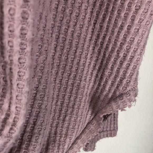 Urban Outfitters Lavender Tie Front Top - Picture 6 of 7